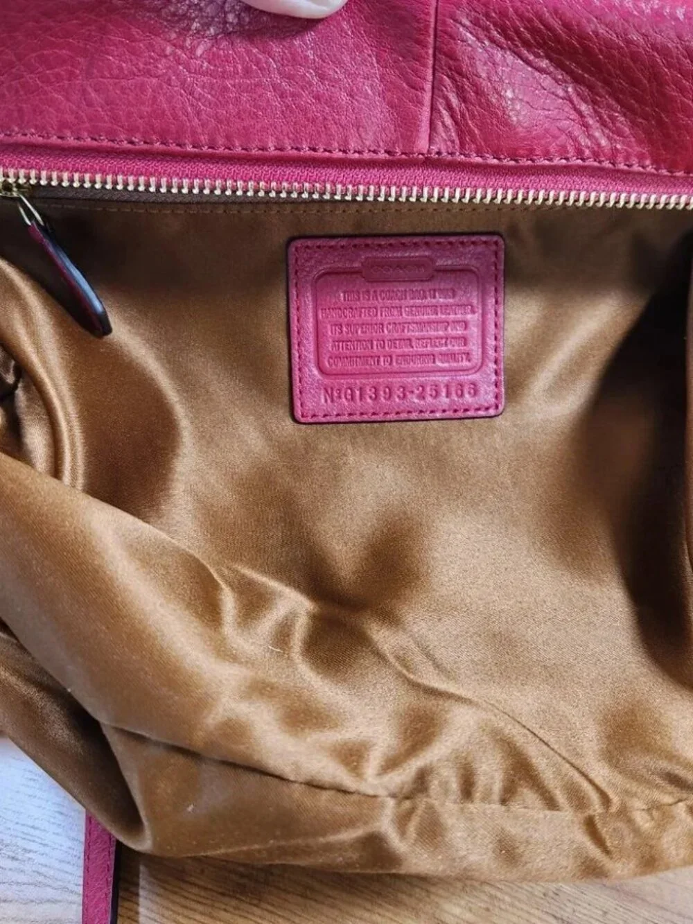 Euc Coach Madison Scarlet Leather Shoulder Bag Purse